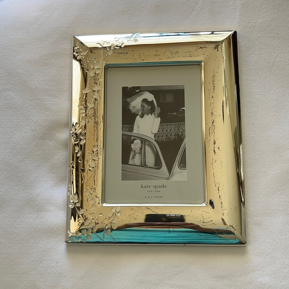 Kate Spade New York 5 X 7 Silver-Plate Frame.